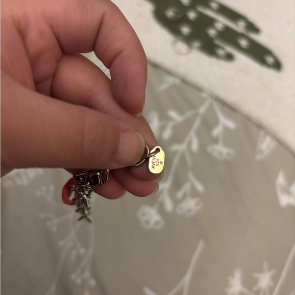 James Avery heart link bracelet - Picture 2 of 3